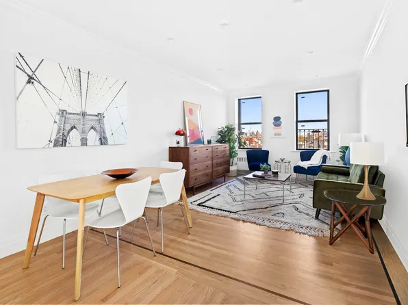 418 Saint John's Place image 1 of 10