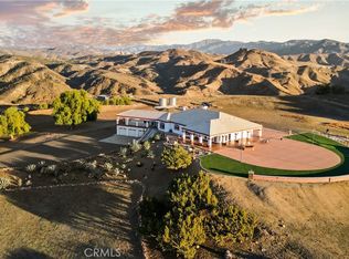 31800 Diamond View Ln, Agua Dulce, CA 91390