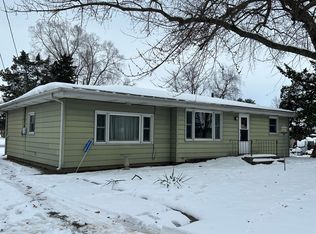 30368 Prairie St, Rock Falls, IL 61071