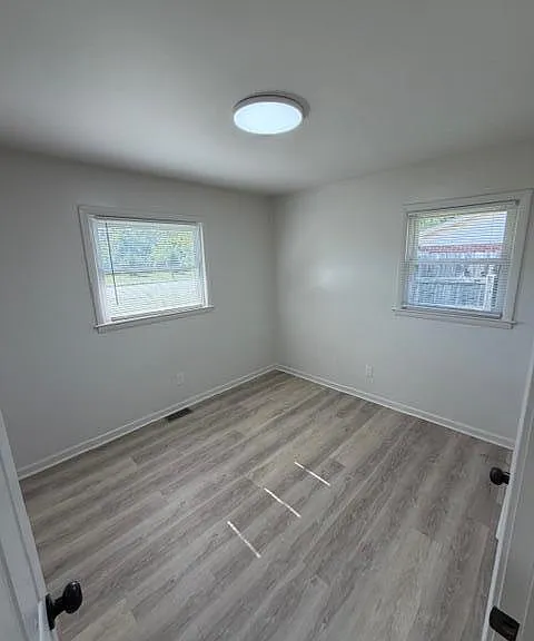 2059 Deauville Dr — Photo 7