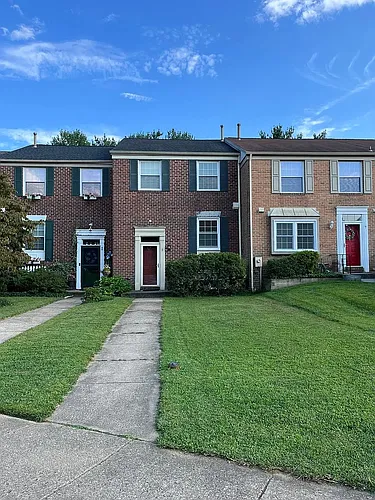 5 Sugar Tree Pl Photo 1