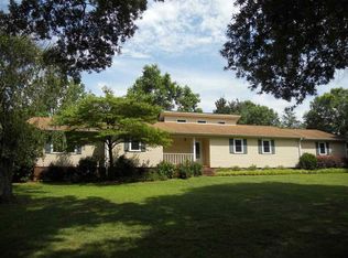 112 Robinwood Ln, Pelzer, SC 29669