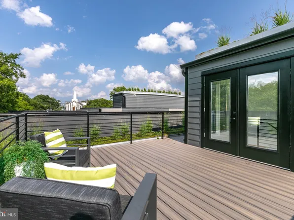 1009 Rhode Island Ave NE #8, Washington, DC 20018