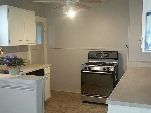 4th image of 315 Hathaway Ln