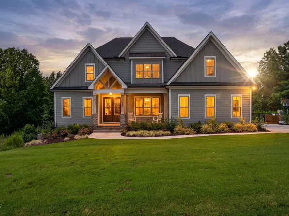 370 Bellini Dr, Clayton, NC 27527