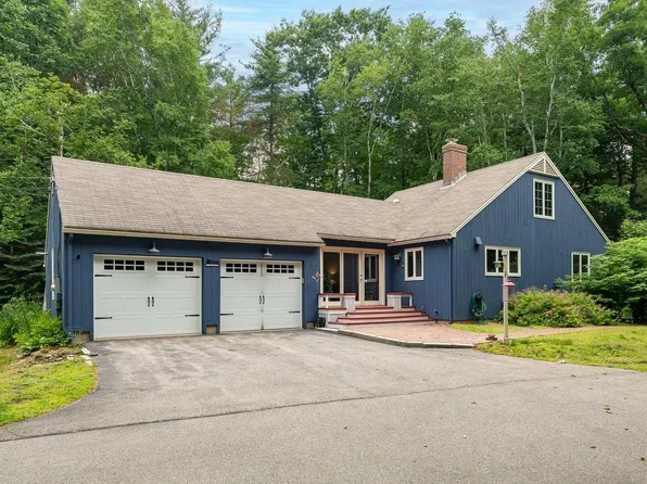 844 Second Crown Point Road, Strafford, NH 03884