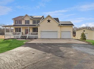 4415 Miller View Rd, Elko, MN 55020