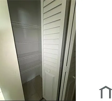 2 bed, 750 sqft, $2,300 — Photo 4