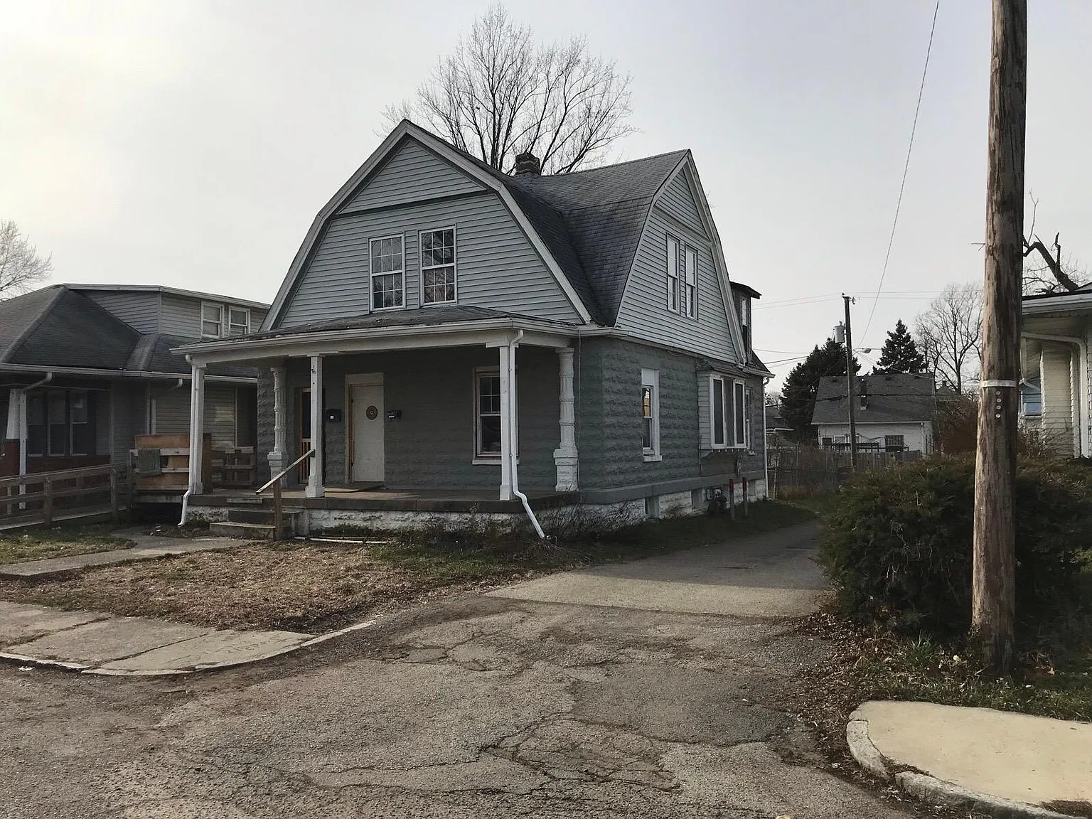 36 S Chester Ave photo 1