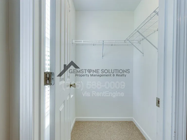 6007 Dupont Cv — Photo 30