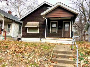 3033 W Montana St, Peoria, IL 61605