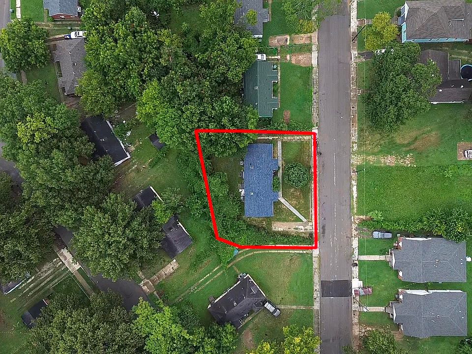 1st image of 869 Pearce St