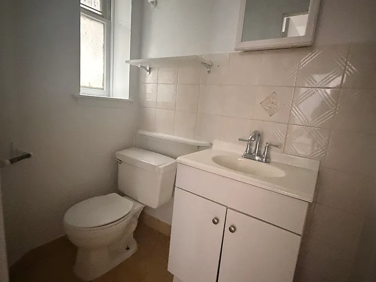 158 1st Ave #6 — Photo 7