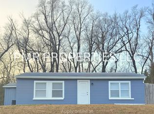 2406 N 3rd St, Saint Joseph, MO 64505