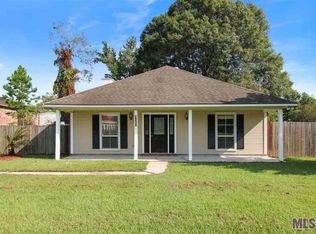 8063 Cecil Dr, Denham Springs, LA 70706