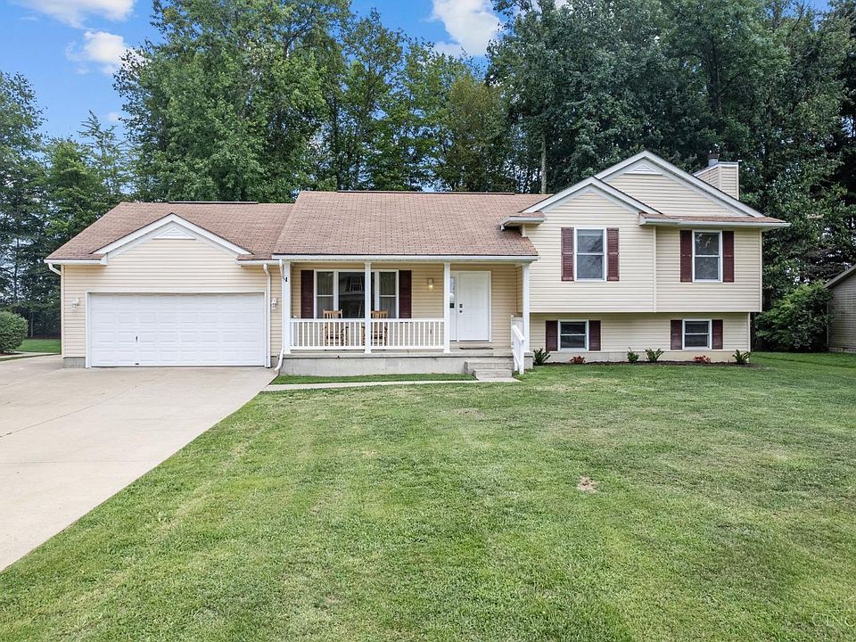 1st image of 122 Aaron Dr