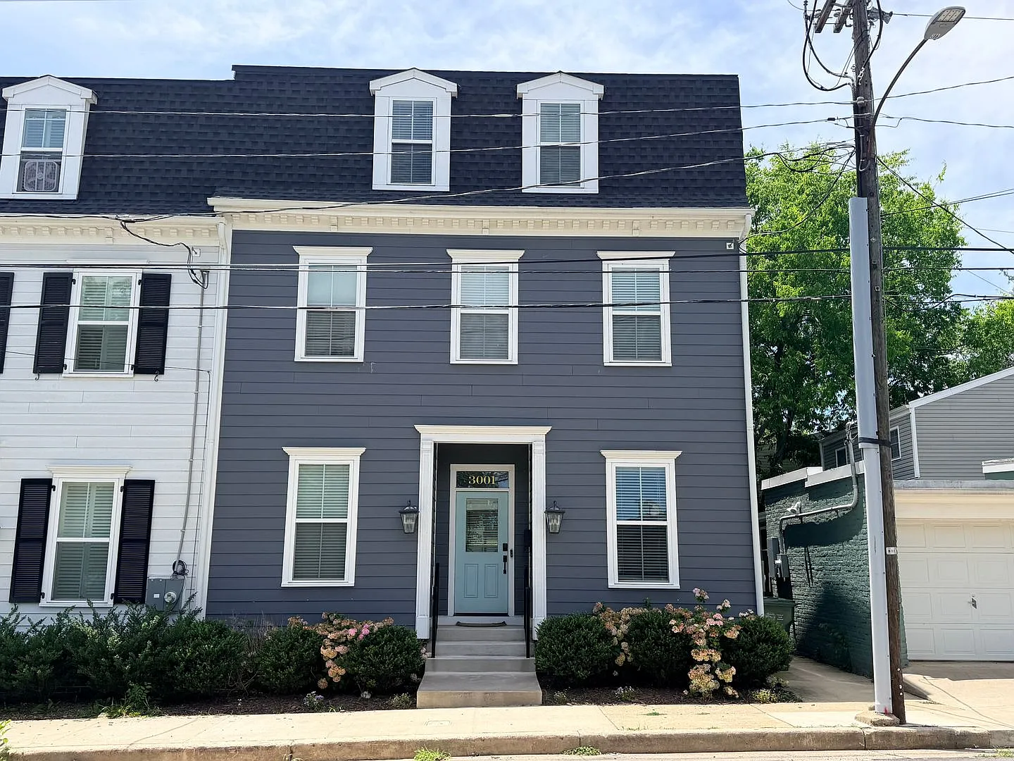 Beautiful Modern 3 Bedroom Church Hill Home — Photo 1
