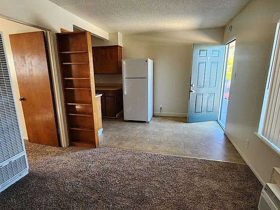 3rd image of 1090 N Court St #F