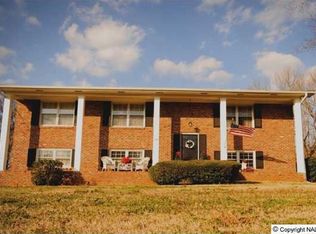 114 Westbury Dr SW, Huntsville, AL 35802