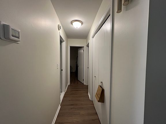 4th image of 2066 Chester Rd #4