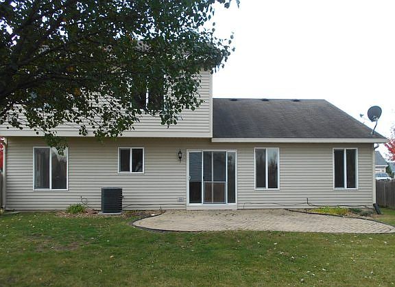 3rd image of 2051 Kathleen Cir