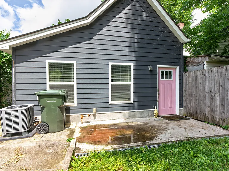 614 N Upper St — Photo 16