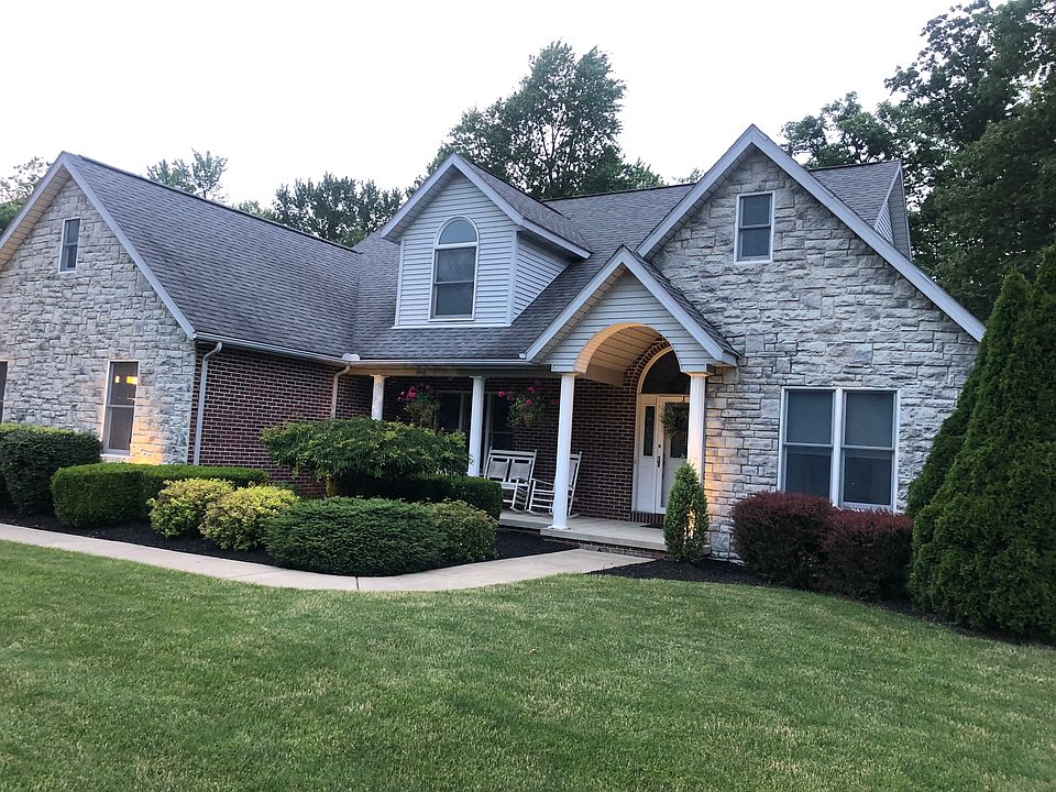 1st image of 3688 Carmen Dr