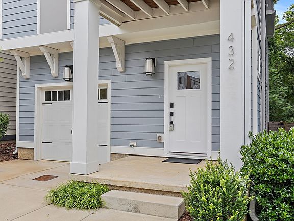 2nd image of 432 Becanni Ln