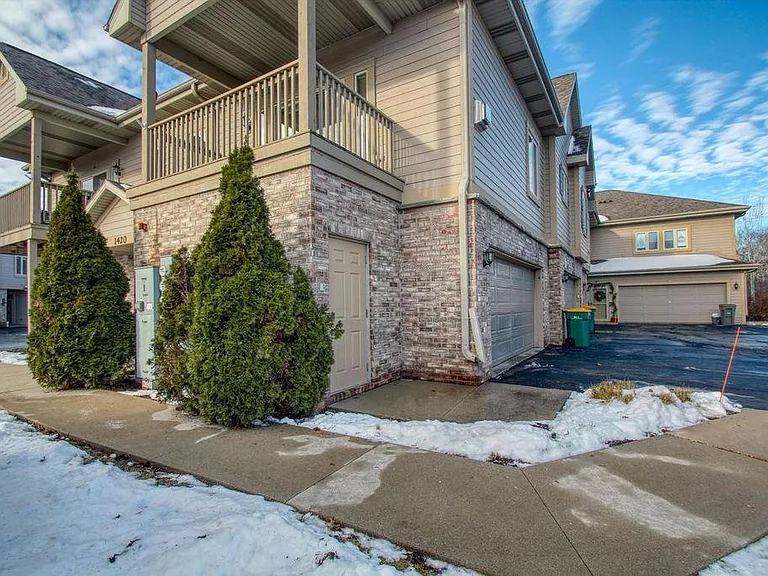 1420 Gabriel Dr #4 — Photo 19