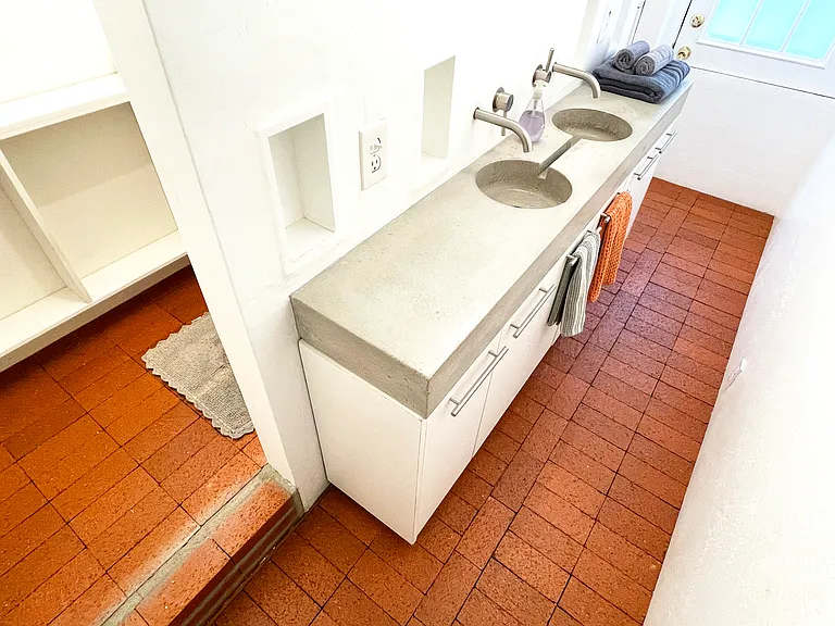 834 E Mabel St #2 — Photo 14