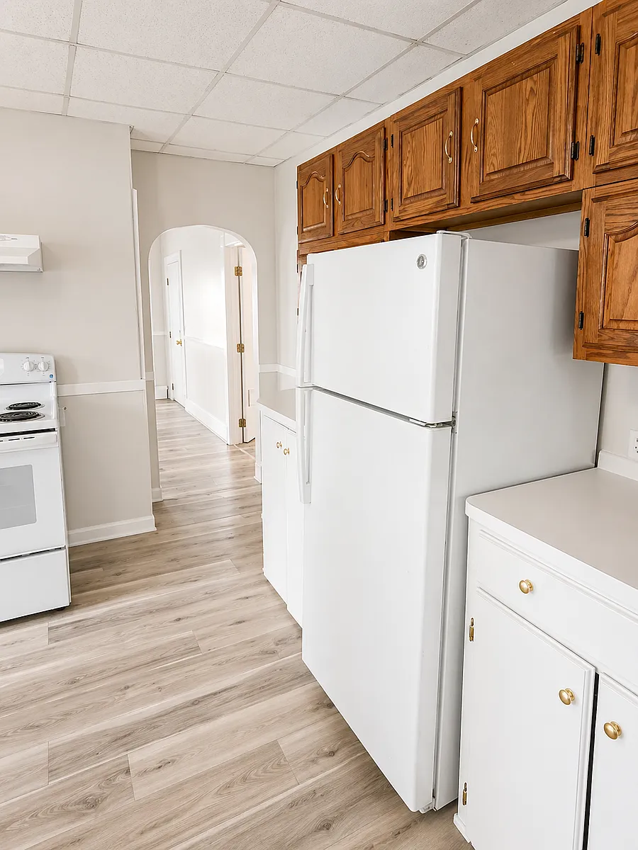 Building Photo - 16 Shealey Ave #2
