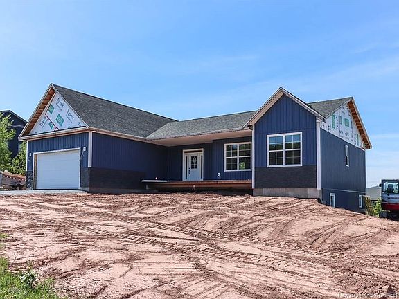 2nd image of 23 Bitterroot Ln