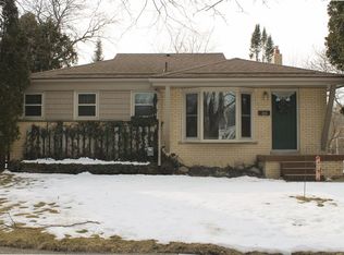 925 Fitting Ave, Lansing, MI 48917