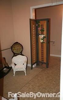 4th image of 1134 Walnut St