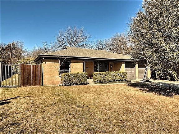 2nd image of 608 Odie Dr