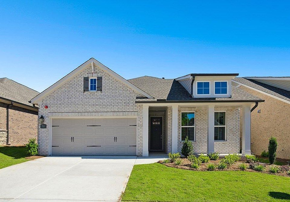 1st image of 711 Rising Moon Dr