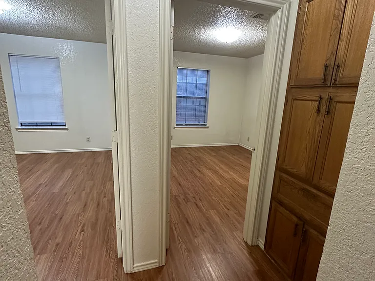 924 W Chestnut St #5 — Photo 7