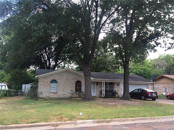 2nd image of 1125 McGrede Dr