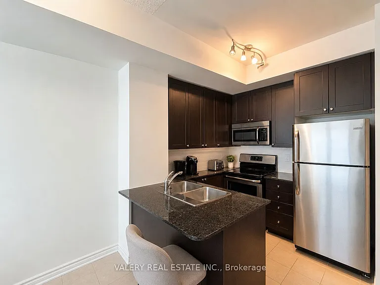 385 Prince Of Wales Dr #3012 — Photo 3