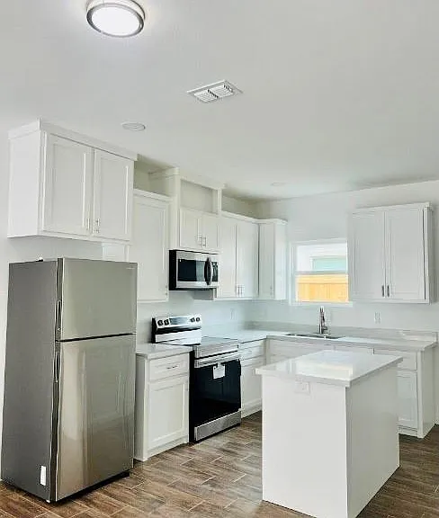 7006 N 56th St #3 — Photo 2