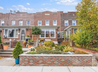 5066 46th St, Woodside, NY 11377