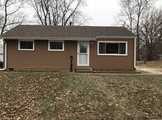 910 Lincoln Rd, Marquette Heights, IL 61554