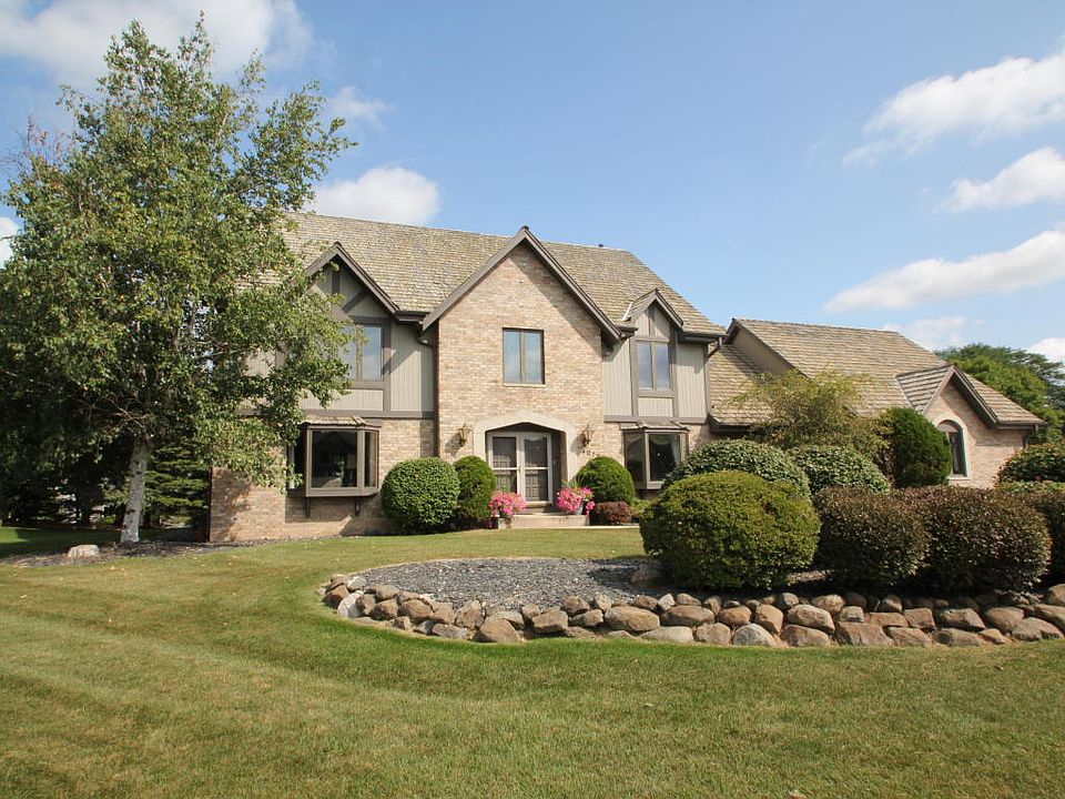 1st image of 4079 S Wilshire Ct