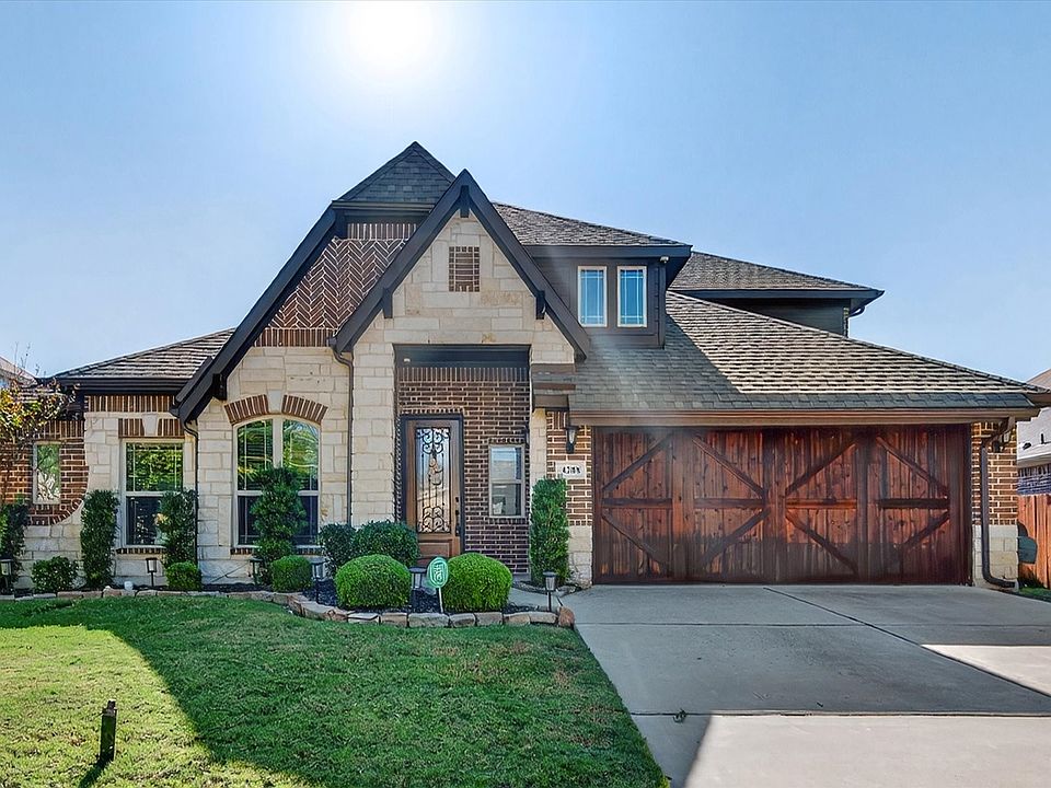 1st image of 4208 Carnation Ln