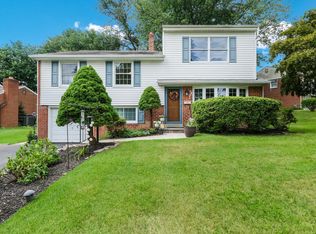 717 Cambridge Rd, Brookhaven, PA 19015
