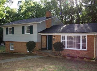 3716 Winterfield Pl, Charlotte, NC 28205