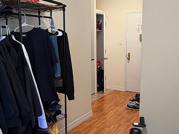 4th image of 216 W 100th St APT 617