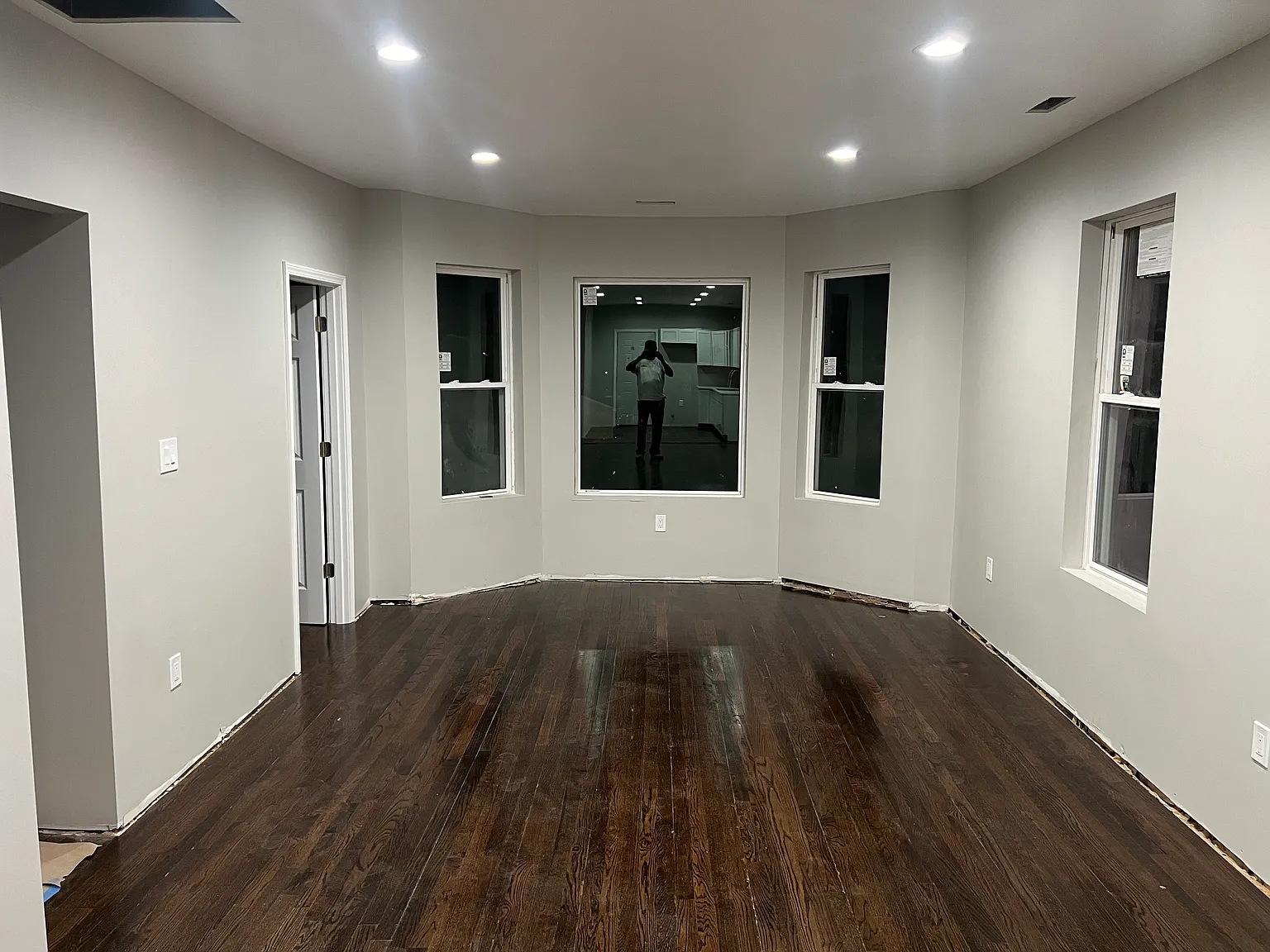 3 bed, 1075 sqft, $1,375 — Photo 4