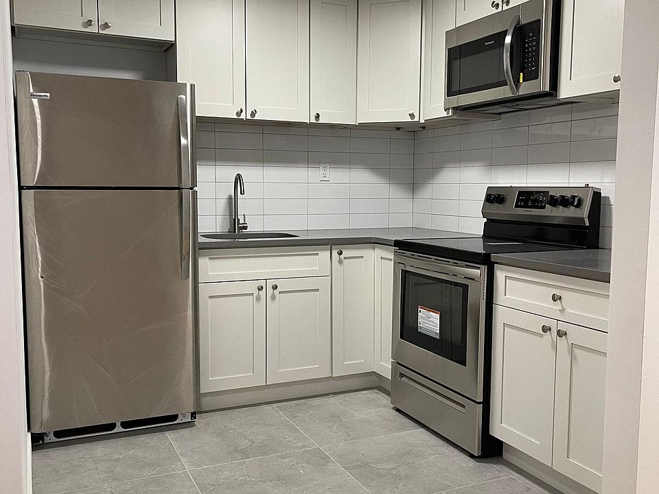 1st image of 3055 Villa Ave APT 1