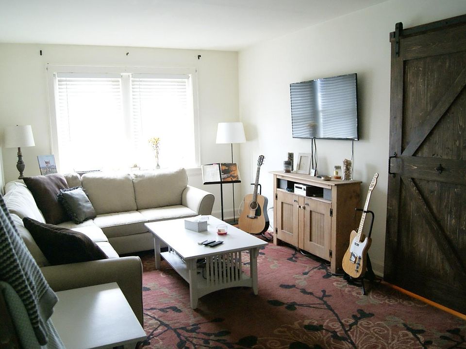 1st image of 1316 Morten St